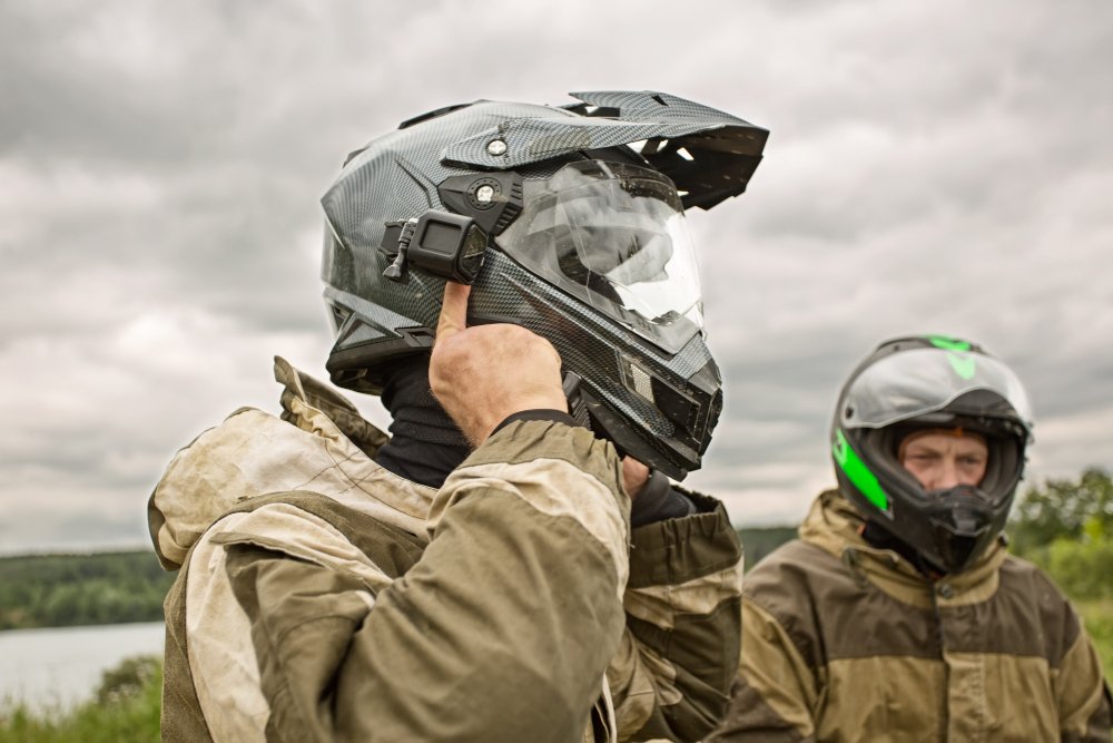  Full-Face Helmet (Best for Sport and Long-Distance Riders) 